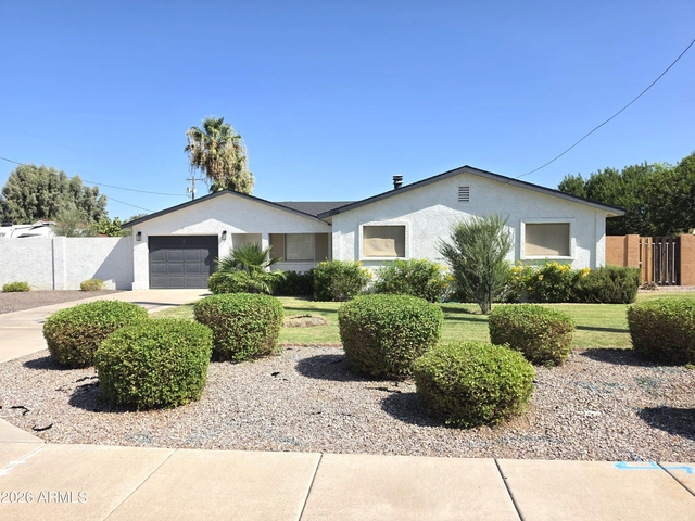 1736 E Frye Road - Photo 1