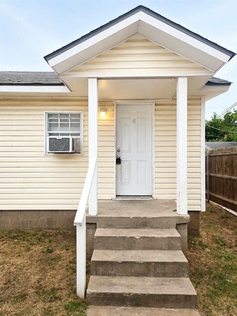 2308 Nw 12th Street - Photo 1