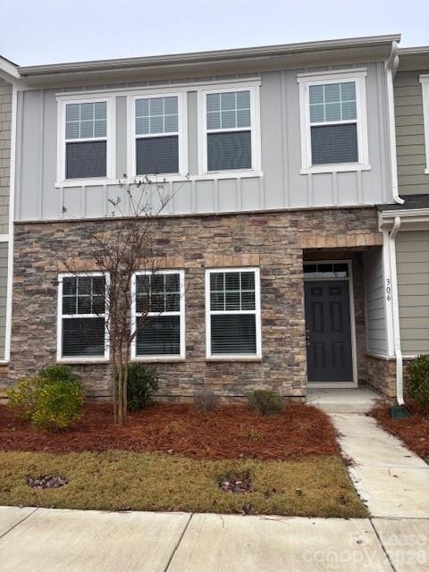 306 Sagecroft Lane - Photo 1