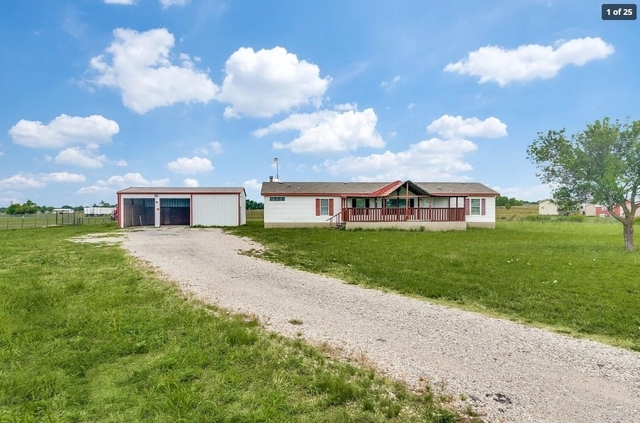 19928 County Road 590 - Photo 1