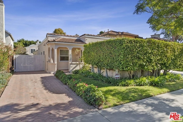 2128 Camden Avenue - Photo 1