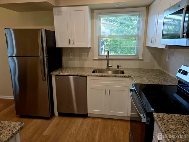 526-n Terry Lane - Photo 1