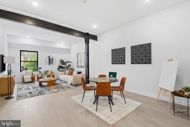 3211 Cedar Street - Photo 1