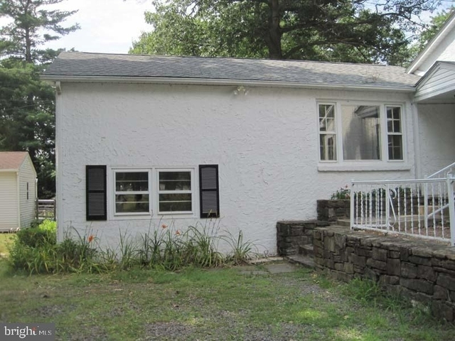 2215 Bustard Road - Photo 1