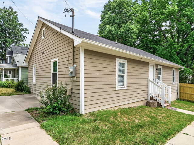 418 N Allen Road - Photo 1