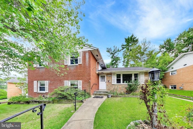 3510 Marlbrough Way - Photo 1