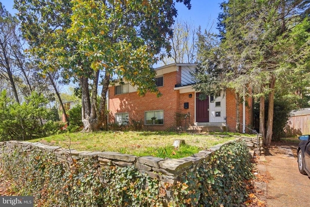 9717 Hedin Drive - Photo 1
