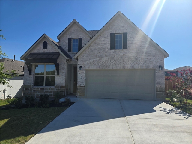 8512 Red Bottle Brush Rd - Photo 1