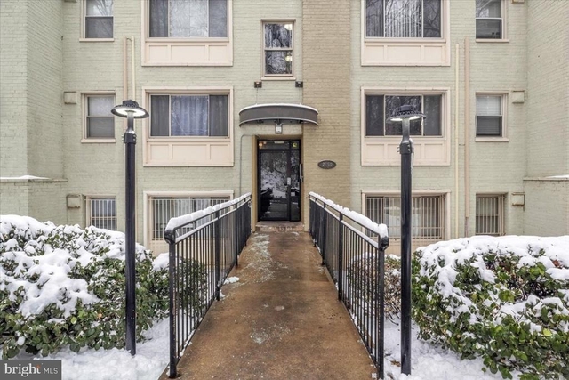 2850 Hartford Street Se - Photo 1