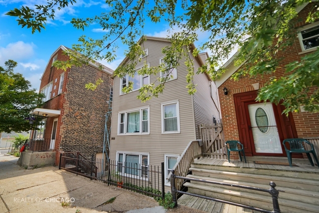 1905 W 19th Street - Photo 1