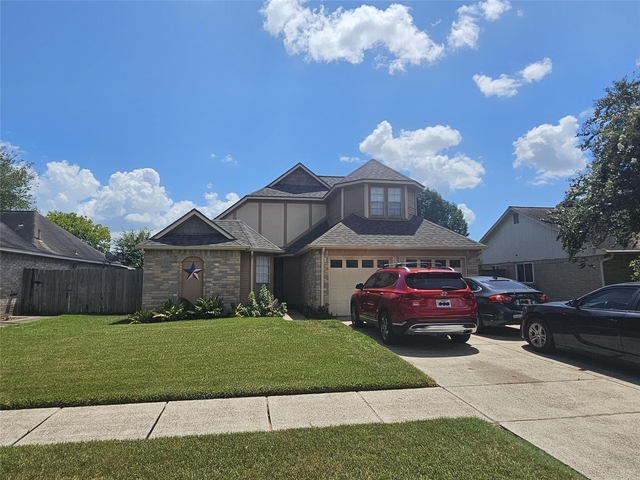 806 Bayou Vista Drive - Photo 1