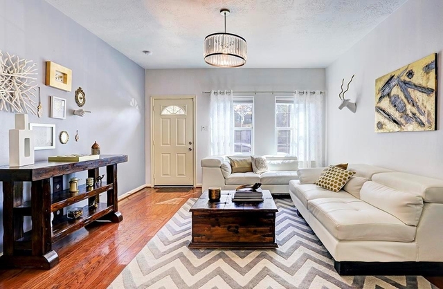 311 Bayou Street - Photo 1