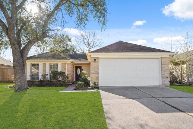 4522 Alamo Avenue - Photo 1