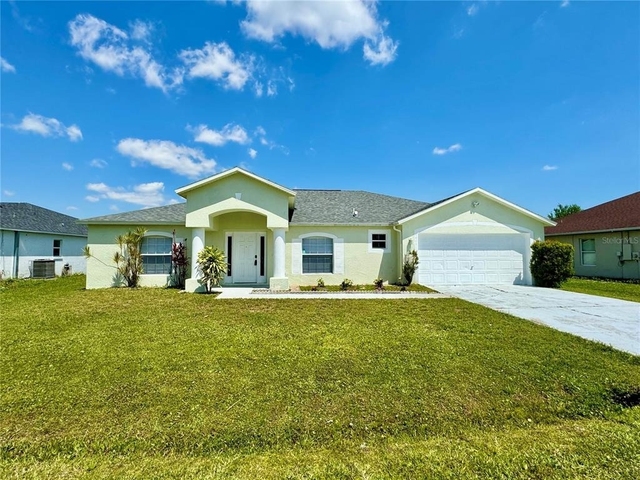 1011 Morvan Lane - Photo 1
