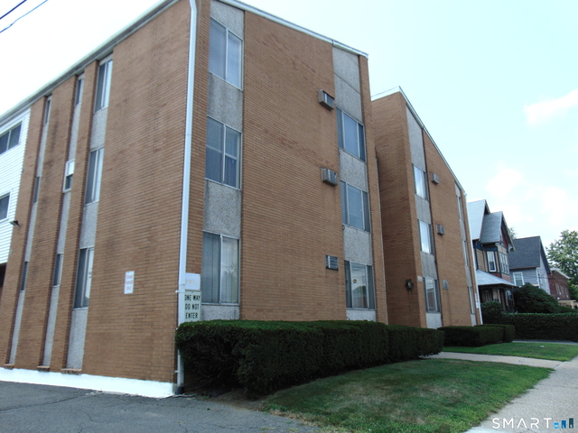 87 Meadow Street - Photo 1