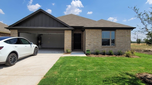 1919 Rolling Ridge Drive - Photo 1