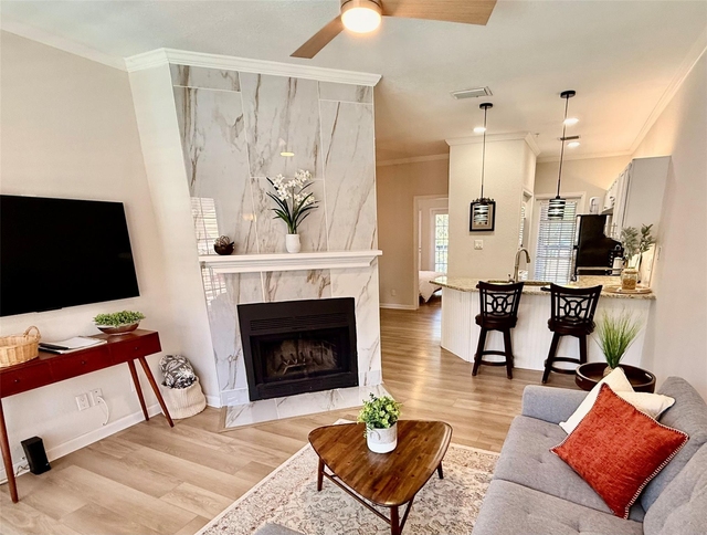 4800 W Lovers Lane - Photo 1