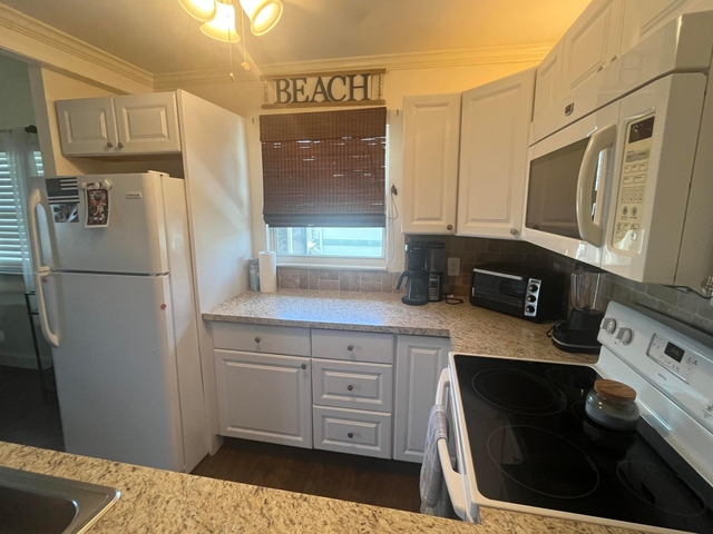 132 Monaco C Boulevard - Photo 1