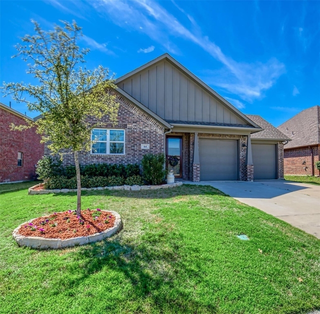 64 Kramer Lane - Photo 1