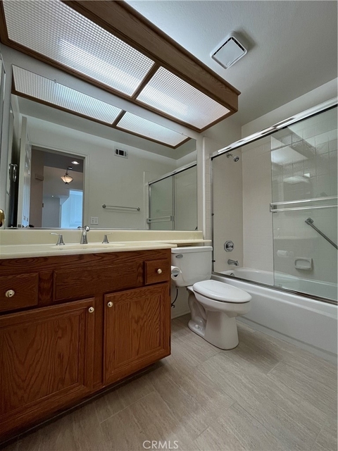 634 Twin Peaks - Photo 1
