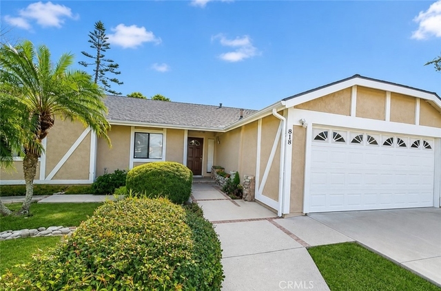 818 Stephens Avenue - Photo 1