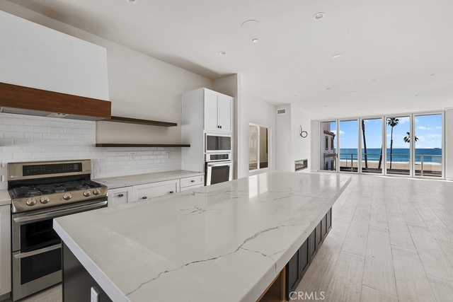 1116 Pch - Photo 1
