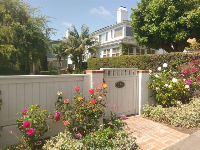 230 Beverly Street - Photo 1