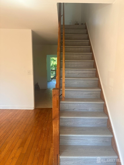 661 Catherine Street - Photo 1