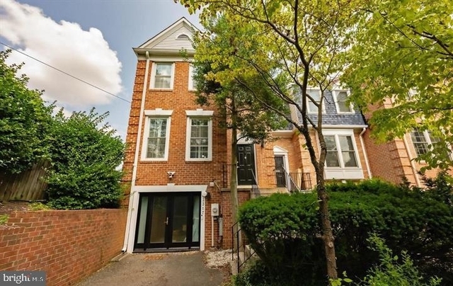 2317 37th Street Nw - Photo 1