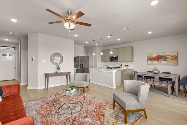 253 Fieldwood Dr - Photo 1