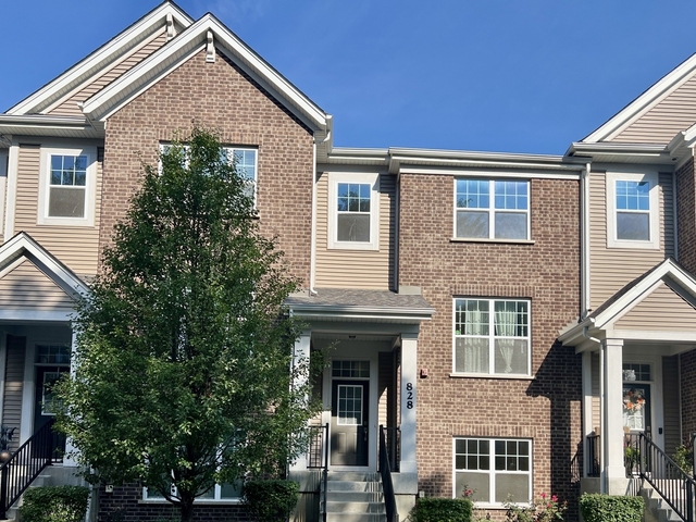 828 Center Street - Photo 1