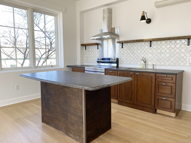 15 River Street - Photo 1