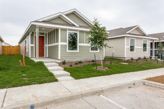 155 Sunflower Street - Photo 1