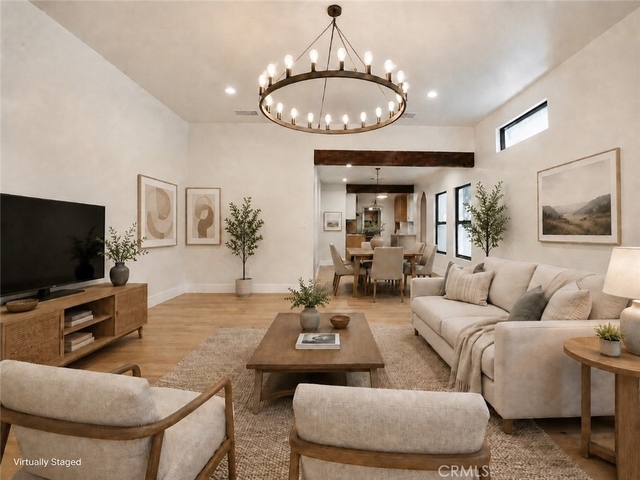 3432 Larissa - Photo 1