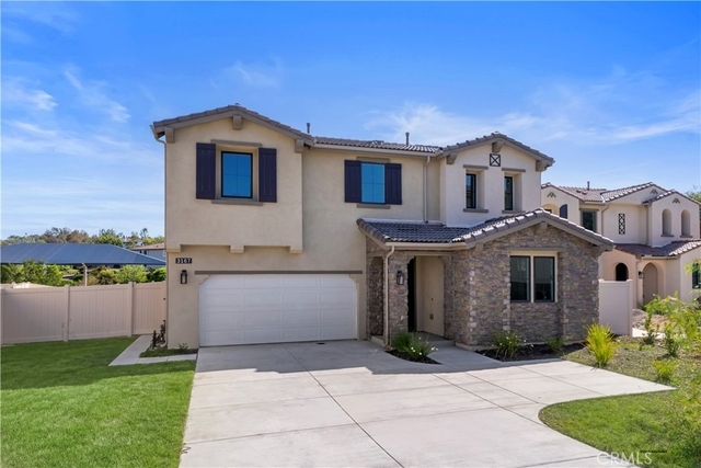3167 Morningfield Dr - Photo 1