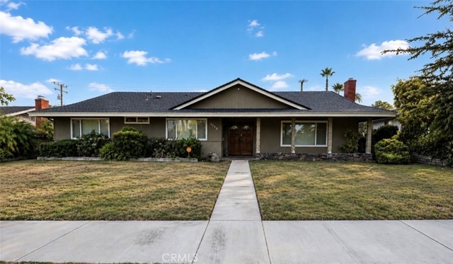 1753 N San Antonio - Photo 1