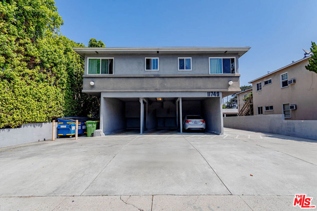 11749 Riverside Drive - Photo 1