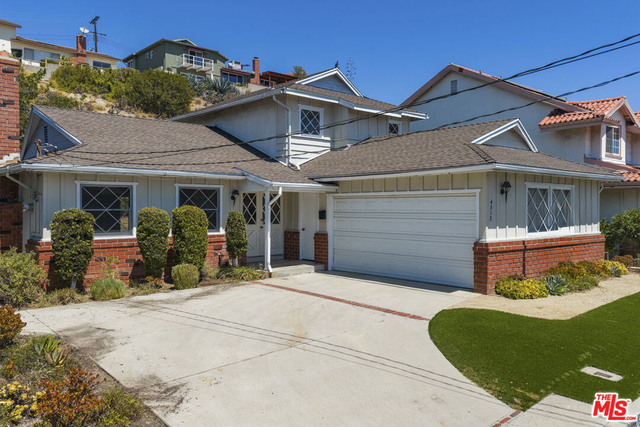 4513 Wawona Street - Photo 1