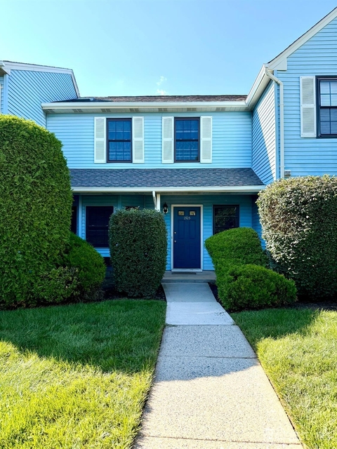 2703 Deerfield Drive - Photo 1