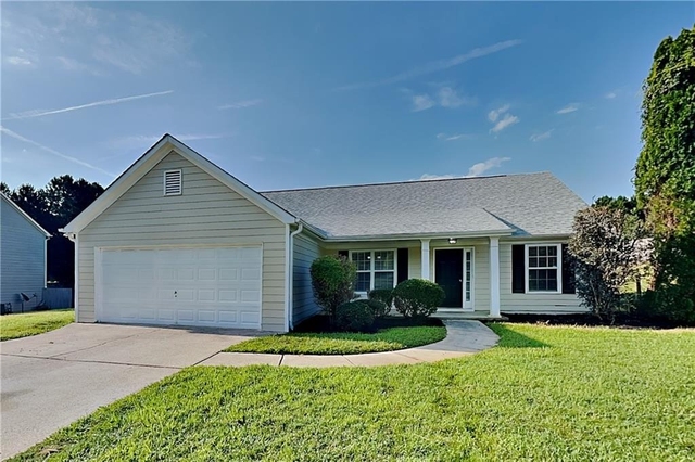 705 Beranda Circle - Photo 1