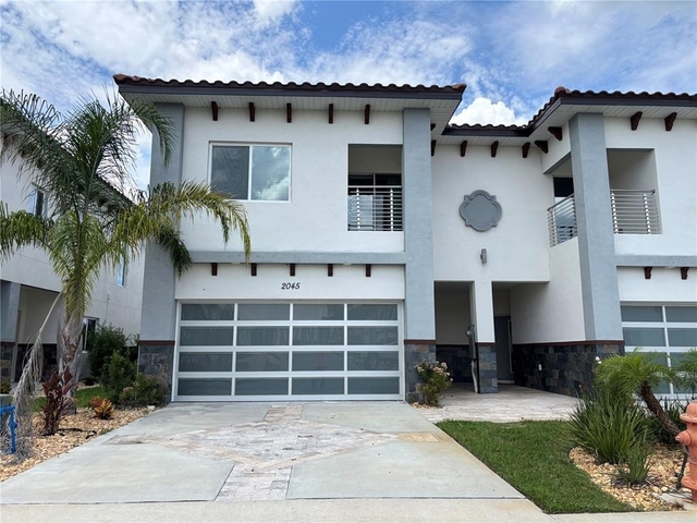 2045 Greenbriar Terrace - Photo 1