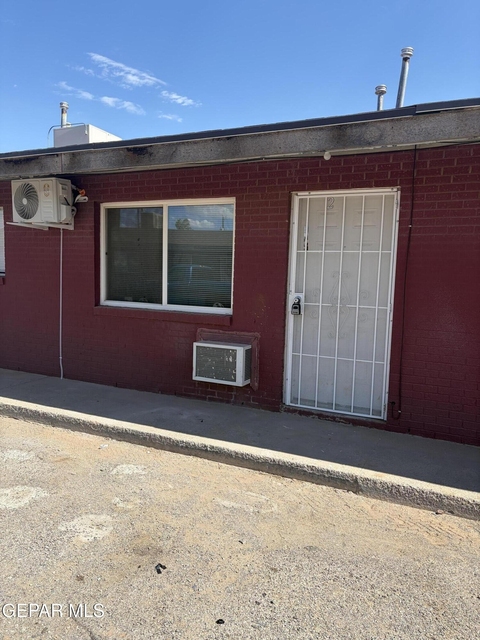 8944 Norton Street - Photo 1