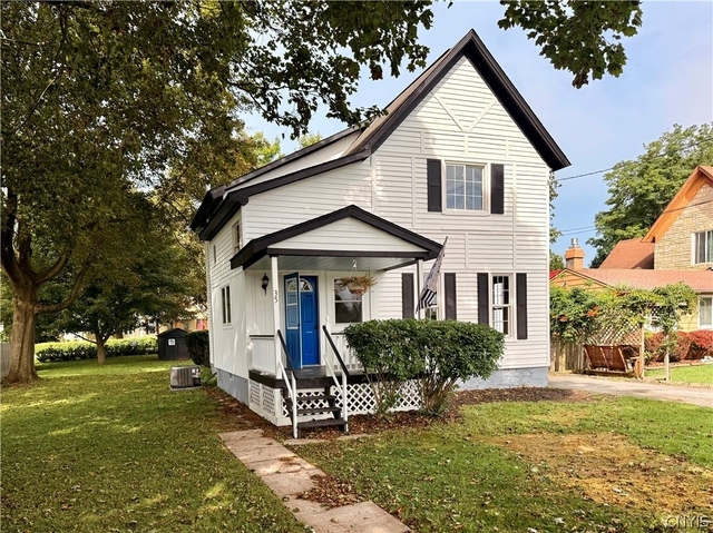 35 Elm Street - Photo 1
