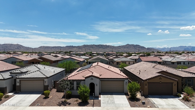 2413 W Sunland Avenue - Photo 1
