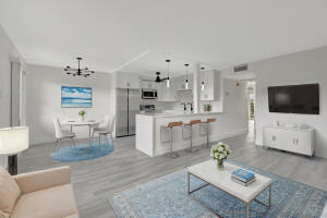 2053 Wolverton C - Photo 1