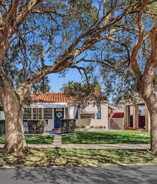 2539 Cleveland Street - Photo 1