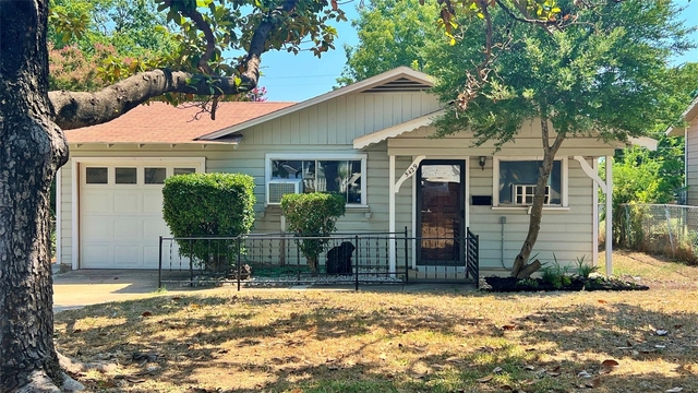 5429 Farnsworth Avenue - Photo 1