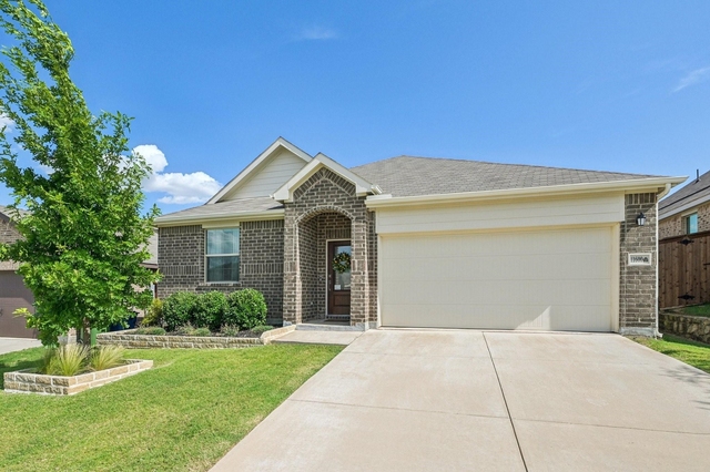 11600 Silver Queen Drive - Photo 1