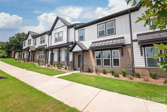 302 Silver Fleet Drive - Photo 1