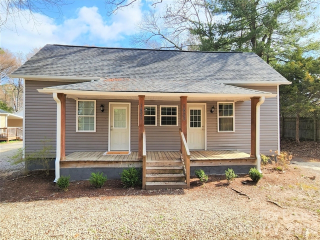 1423 Oakshade Avenue - Photo 1